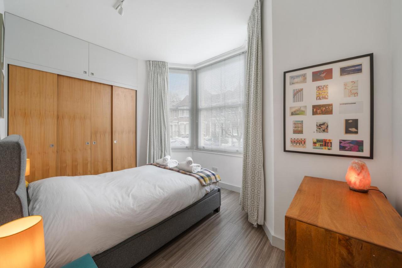 Ickburgh Road Guesthouse ロンドン エクステリア 写真
